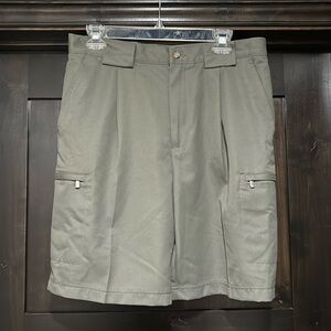 Izod X.F.G. Shorts Waist Size 32